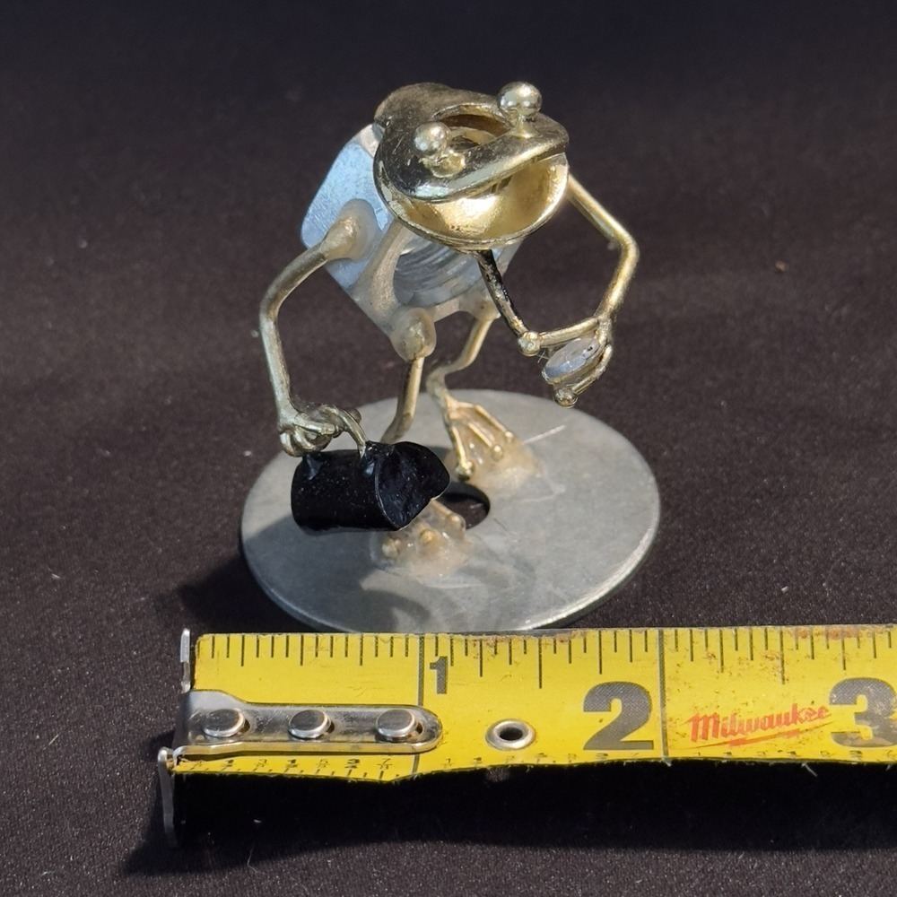 Vtg 2000 Arthur Ward Frog Sculpture Nuts Bolts Doctor Stethoscope Reproduction - Picture 2 of 6